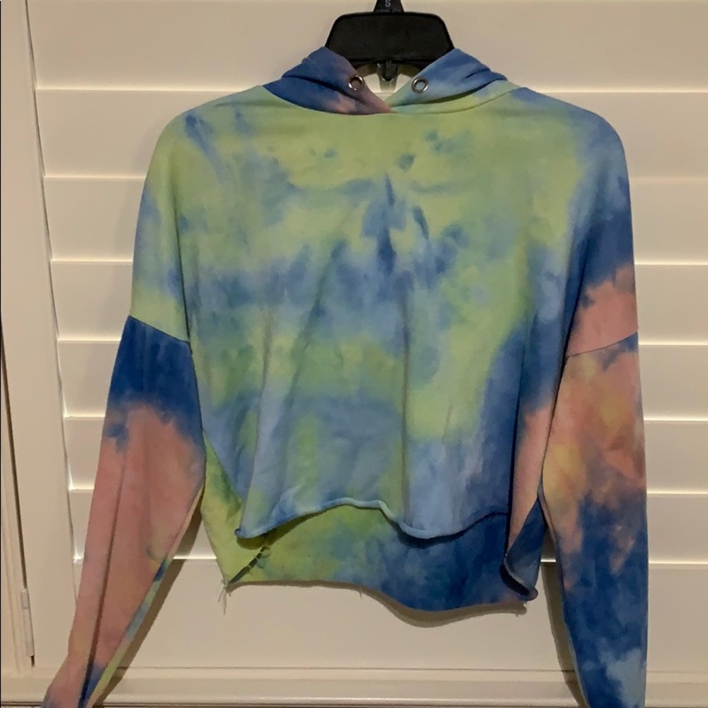 Cropped hoodie tie dye